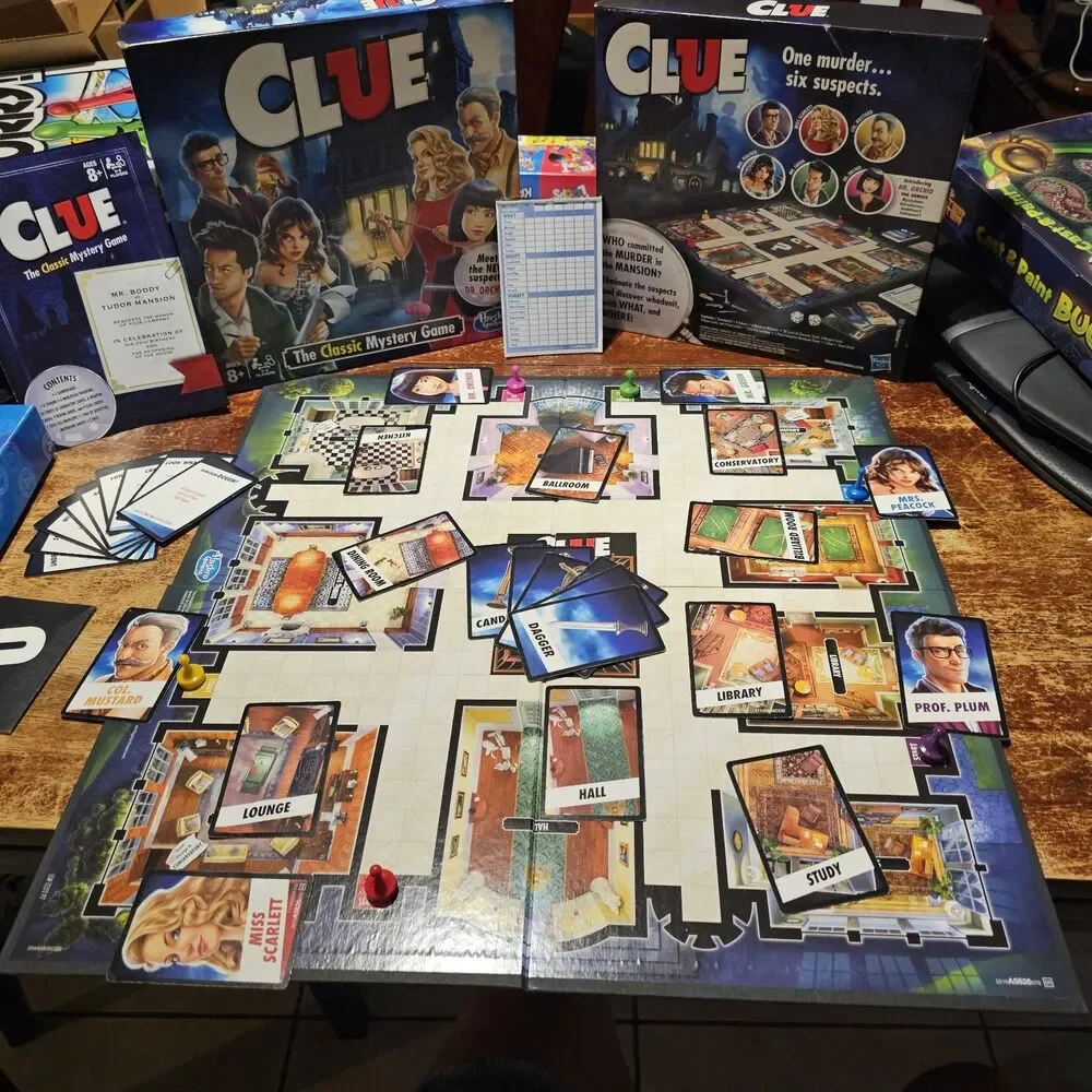 Clue Classic Mystery Board Game 2-6 Players Ages 8+ Hasbro Gaming 2